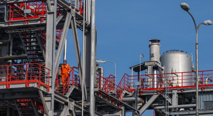 A szerb kormány megtiltotta az üzemanyagexportot