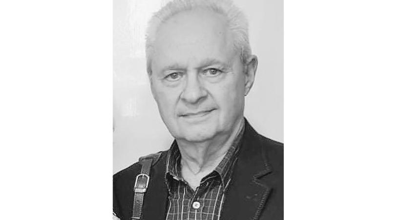 Az utolsó padban – Emlékezés Szenczi Tóth Károlyra