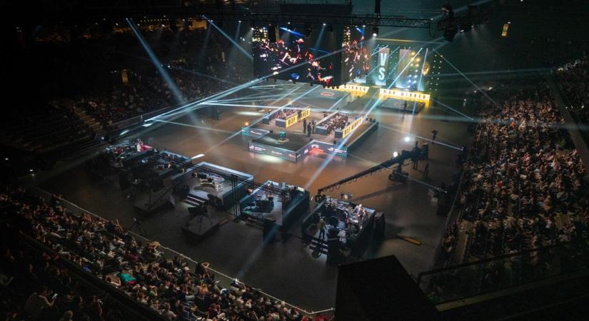 Román rendezvényszervező pályázik a CS2 trónjára