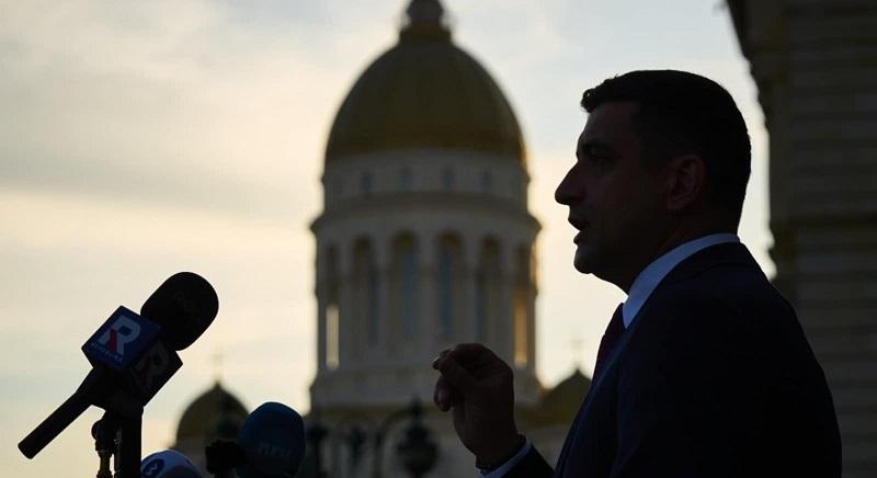 Felmérés: csökken az AUR támogatottsága, a kormánykoalíció nagypártjai enyhén növekednek