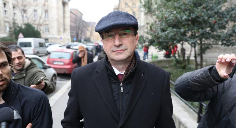 Völner Pál lánya klasszikus ének diplomával dolgozik konzulként a bécsi nagykövetségen