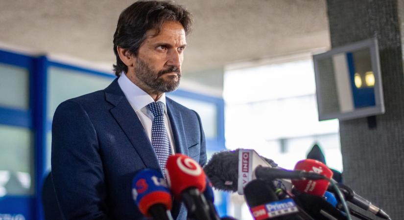 Szlovák védelmi miniszter: az EU-nak foglalkoznia kell a magyar–ukrán feszültséggel