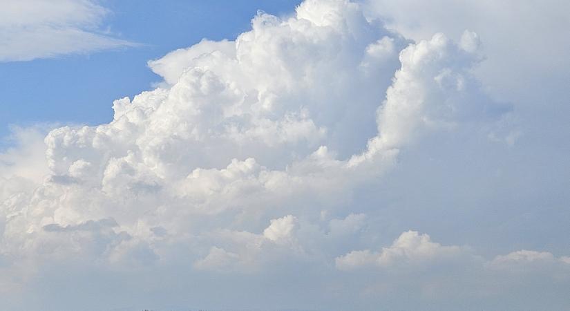 Jégesővel érkeztek meg a zivatarok a Kőszegi-hegységbe