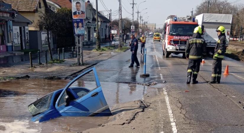 Beszakadt az út a XVI. kerületben