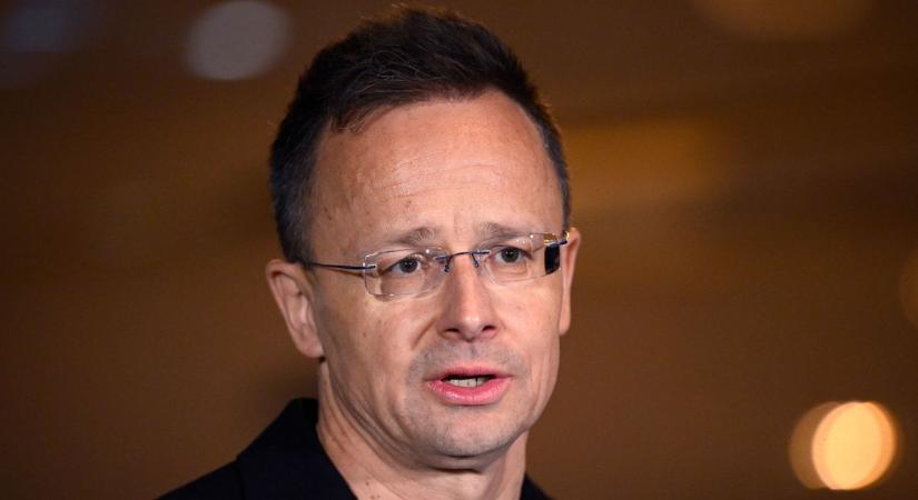 Szijjártó Péter: súlyos ára lehet annak, ha Brüsszel nem lép végre (videó)