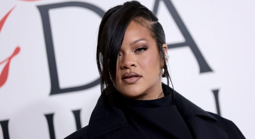 Súlyos támadás érte Rihannát – bilincsbe verve vitték el a rendőrök az elkövetőt