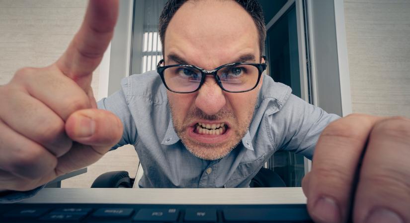 Magyarország katonai megszállására uszít egy ukrán véleményvezér