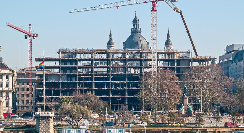 Beton, emlékezet és eltűnő épületek