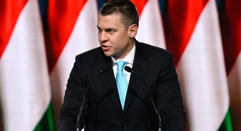 Ócska kísérletnek nevezte Menczer Tamás a Tisza figyelemelterelését