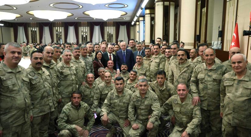 Ismét megsértették a NATO-tagállam légterét – Lelőtték az Irán felől érkező rakétát