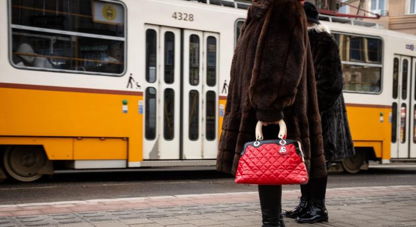 Halálra gázolt a 49-es villamos egy hetvenes nőt a Bartók Béla úton