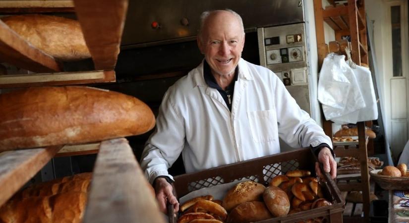 Megtörténik amiben eddig csak reménykedhettünk: újra kinyit Kaposvár legrégebbi péksége