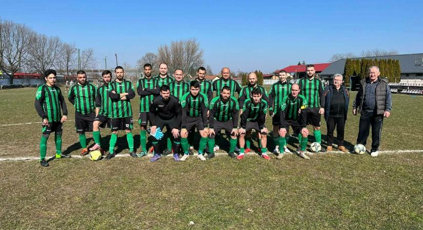 ,,Jól van, Sanyi bácsi, de csak mert maga mondta" – három és fél évtized után léphet szintet a borsodi amatőr csapat