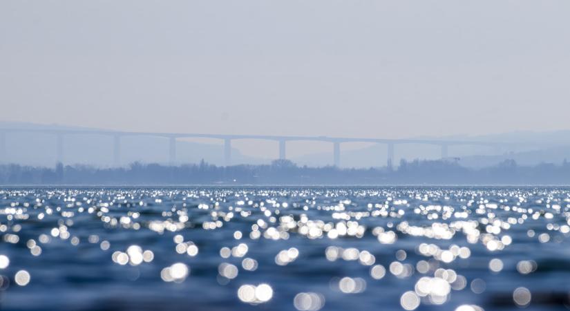 Lassan 10 fokos a Balaton
