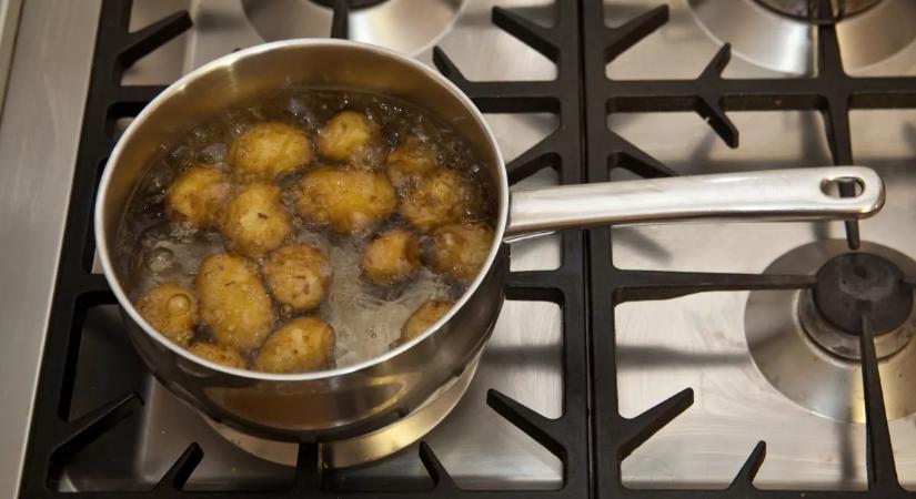 Ezt a 3 hibát sokan elkövetik a krumpli főzésekor – Ezért ne tedd!