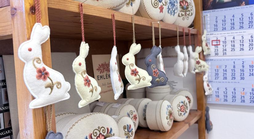 Ünnepek vásárhelyi hímzéssel