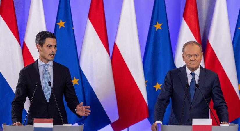 Holland és lengyel kormányfő: Pragmatikus megoldás kell a Barátság‑vezeték ügyében