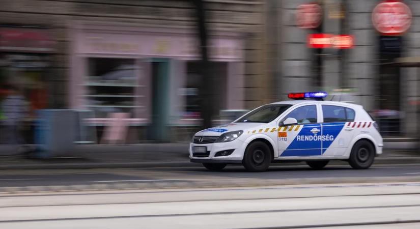 Halálra gázolt egy budapesti nőt a villamos, áll a város közlekedése