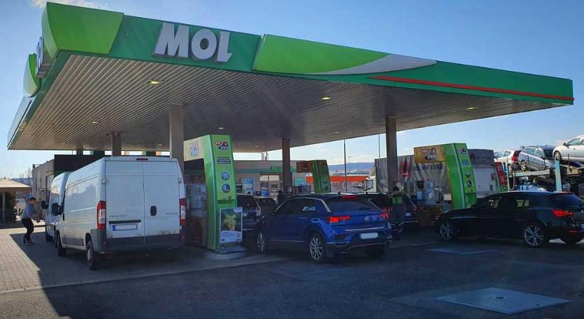 Rossz hír! A közel-keleti háború miatt azonnal jelentősen megemelte az üzemanyagok árát a MOL