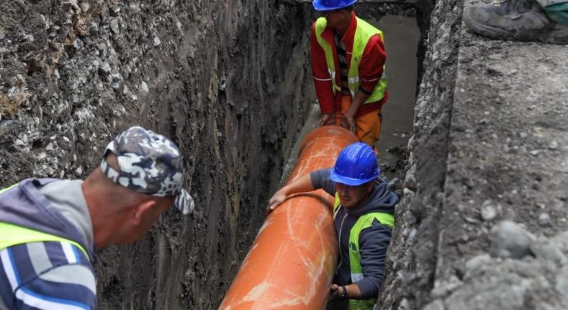 Célegyenesben a csatornahálózat kiépítése Haraklány községben