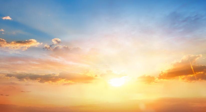 Szaharai por szűrheti a napsütést kedden