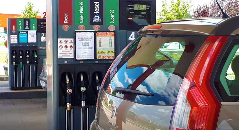 Jó hír! Ma éjféltől védett árat vezet be a kormány az üzemanyagokra