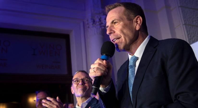 Orbán Viktor melletti kiállásra szólított fel az EP-ben az osztrák képviselő – Magyar Péterék anyapártja leszavazta (VIDEÓ)