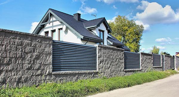 Kerítés szokásaink