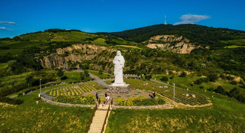 Lenyűgöző szakrális helyek az országban