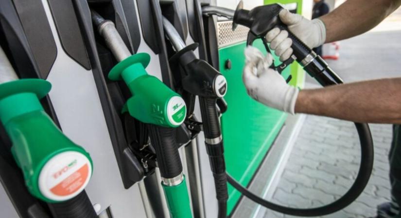 Visszahozza a kormány az üzemanyag-árstopot: 595 forintos benzin, 615 forintos dízel jön