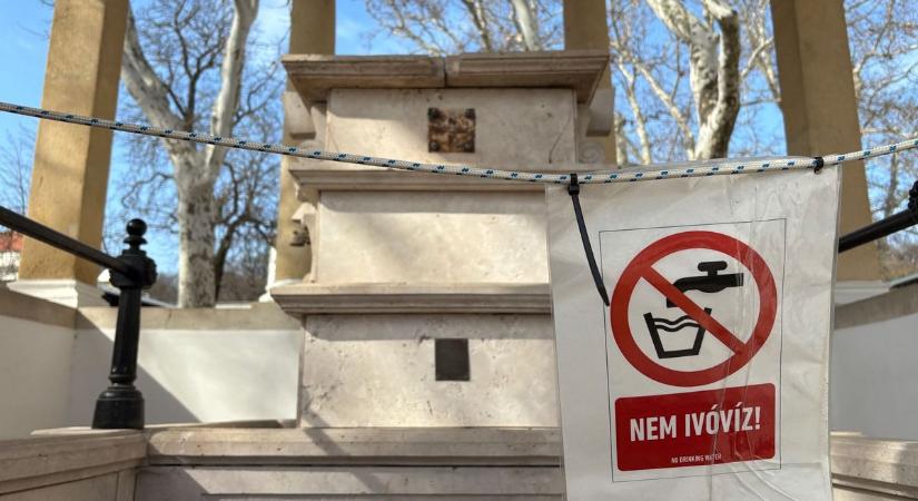 Kiderült, hogyan menthetik meg a lezárt füredi Kossuth-forrást, így néz most ki (galéria)