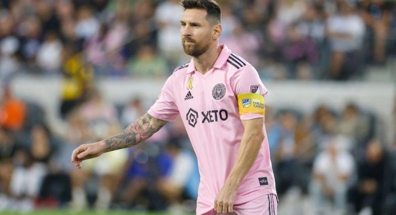 Kikotyogta a menedzser, mennyi fizetést kap Lionel Messi