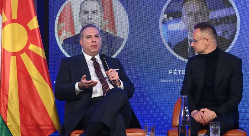 Szijjártó Péter: rossz vicc, hogy Ukrajna felvétele jobb lenne az EU-nak, mint a nyugat-balkáni országoké