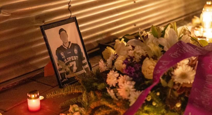 „Isten veled, Barna” - hatalmas embertömeg búcsúztatta a tragikus sorsú újpesti jégkorongozót