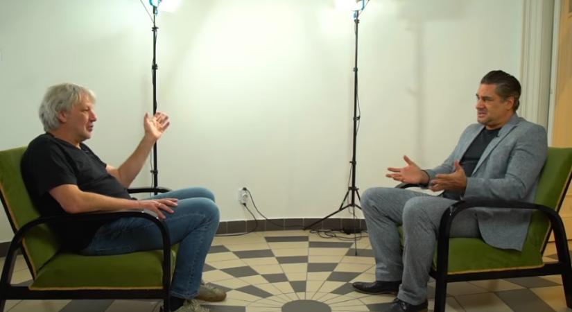 Árpa Attila megrázó vallomása: édesanyja betegsége miatt vállalta el a Nagy Ő-t