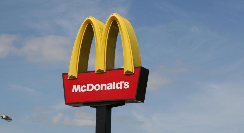 Döbbenetes dolgot fotóztak a magyar McDonald's-nál, sírva röhög a fél világ