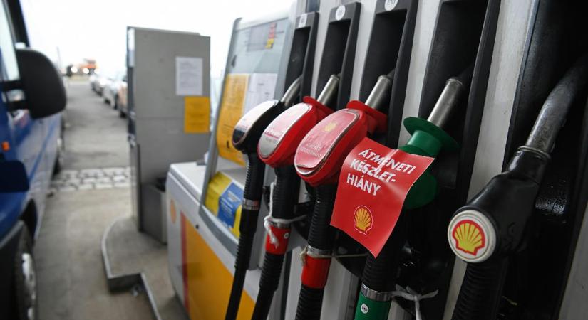 Trump bizakodó kijelentése az iráni háború végéről rögtön csökkentette az olaj árát