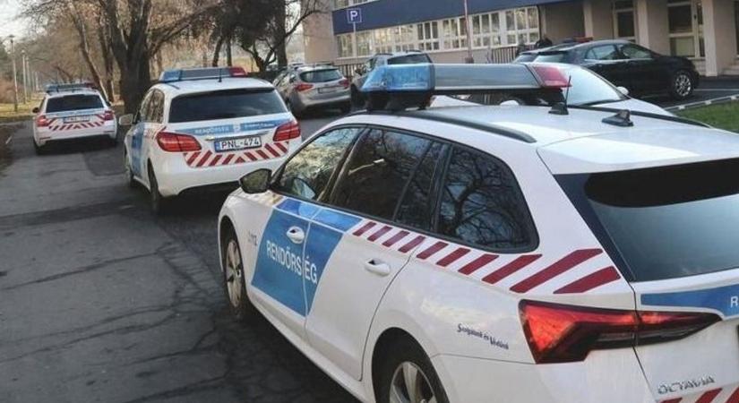 Pánik tört ki egy diplomatatáska miatt Miskolcon, bombakereső kutyát is bevetettek