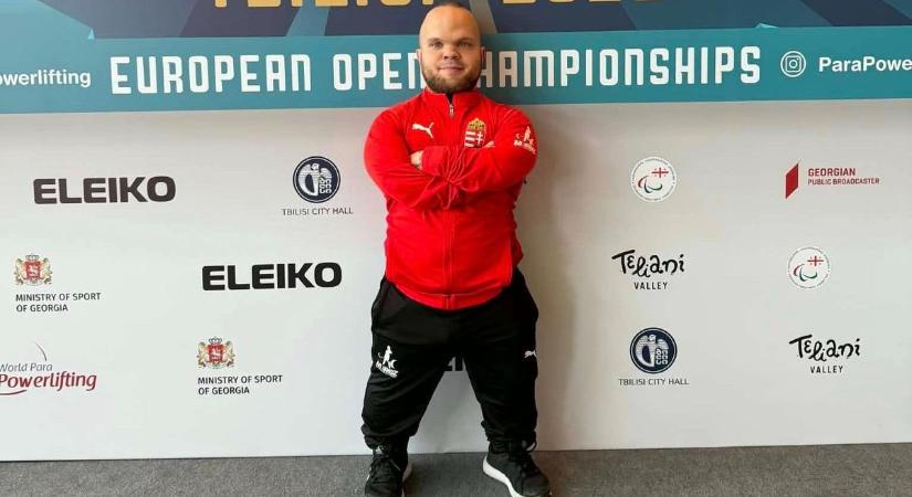 Európa-bajnokságon állított fel új magyar csúcsot a szentesi parafekvenyomó