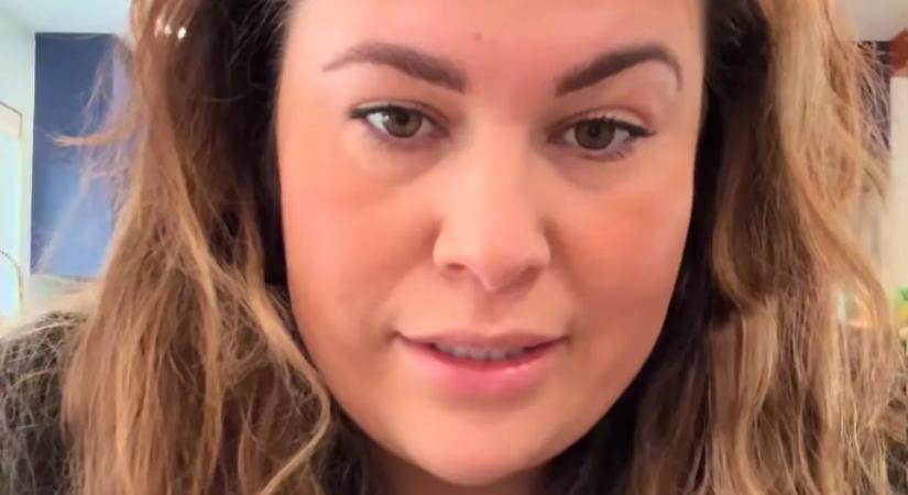 Erika túlsúlyos? Még egy repülőjegyet kellett vennie, hogy felengedjék a gépre