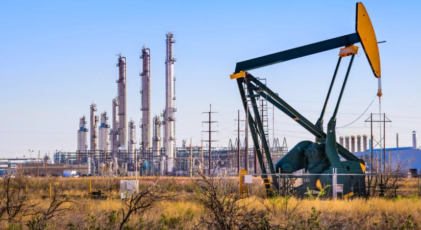 Teljes káosz a piacon: brutálisat zuhant az olaj ára, Donald Trump kijelentése áll a hátterében - ezt mondta az amerikai elnök