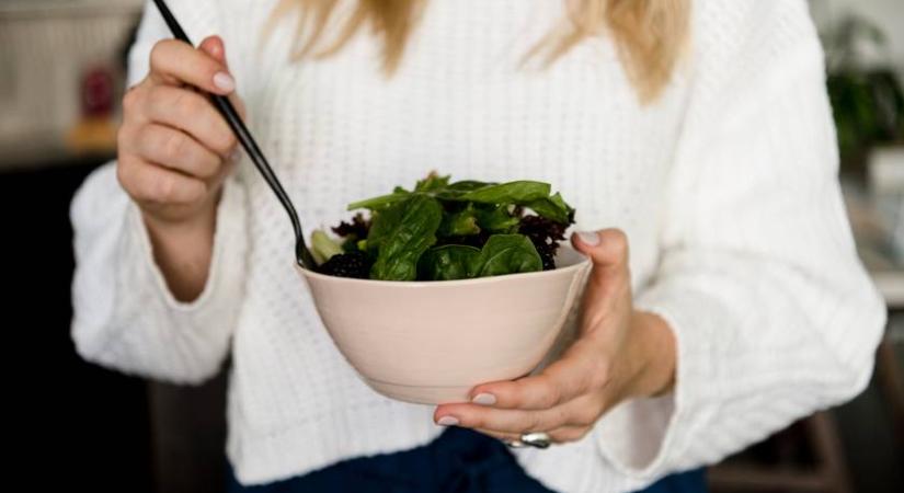 Zsírmáj ellen kulcsfontosságú, hogy ezt bevidd a szervezetedbe: mit mond a tudomány?