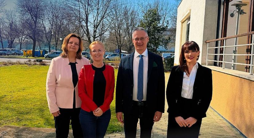 Új lendület a helyi vállalkozásoknak, kapaszkodó a mátészalkai fiataloknak a tanulásban