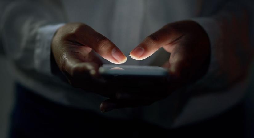 Nő ismerőse intim fotóival hozott létre álprofilt a szombathelyi férfi