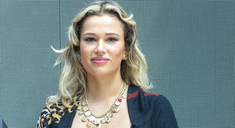 Zavarbaejtő fotók készültek Galambos Bogiról