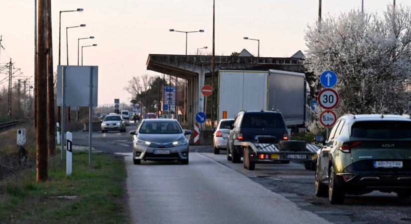 Érkeznek a gépjárműadós határozatok