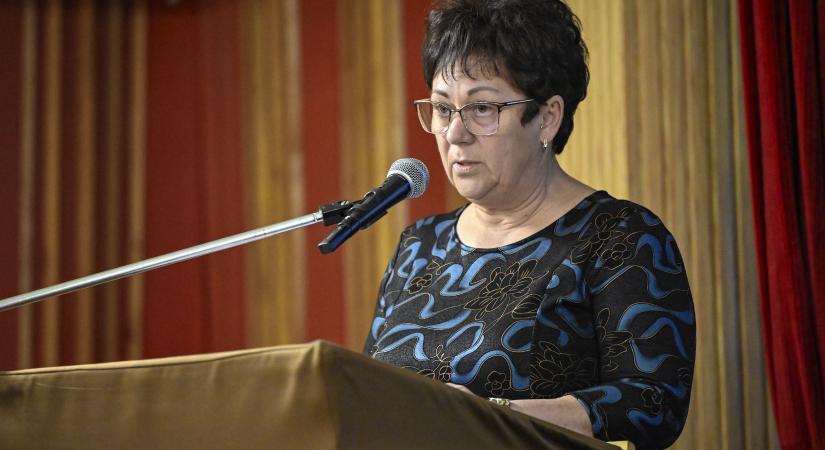 Földesen új aszfaltréteget kap a főutca