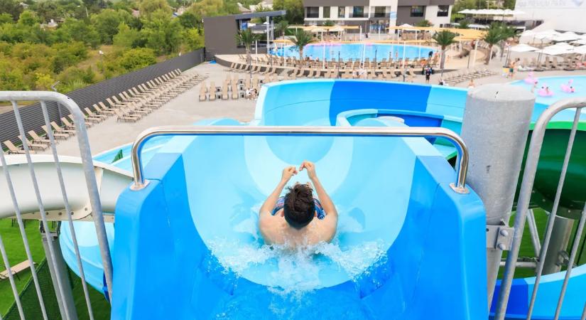 Tragédia a vidámparkban: 15 métert zuhant és szörnyethalt a fiatal anya