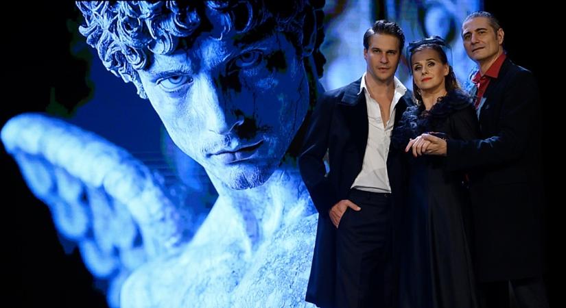 Ezen az estén Debrecenben a sötétség nem félelmetes lesz, hanem csábító