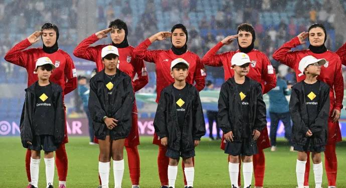 Ausztrália vízumot ad öt iráni női labdarúgónak Trump kérésére